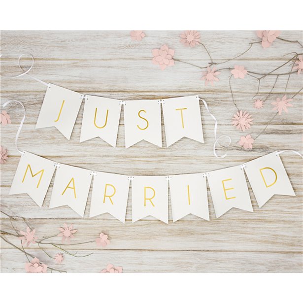 White Just Married Bunting - 1.5m